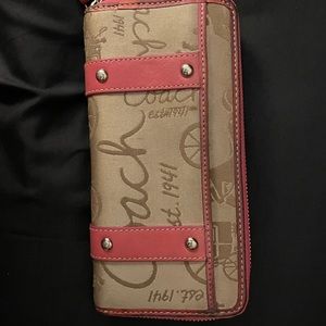 Coach wallet
